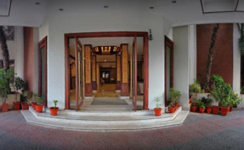 Hotel Jayaram ปอนดิเชอรี ภายนอก รูปภาพ